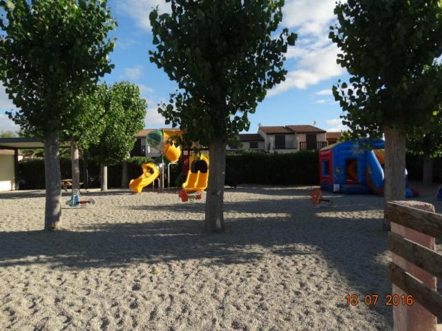 Maison Confort 4 Ch 8p Domaine Prive Avec Piscines, Et A 10 Min A Pied Holiday home Portiragnes