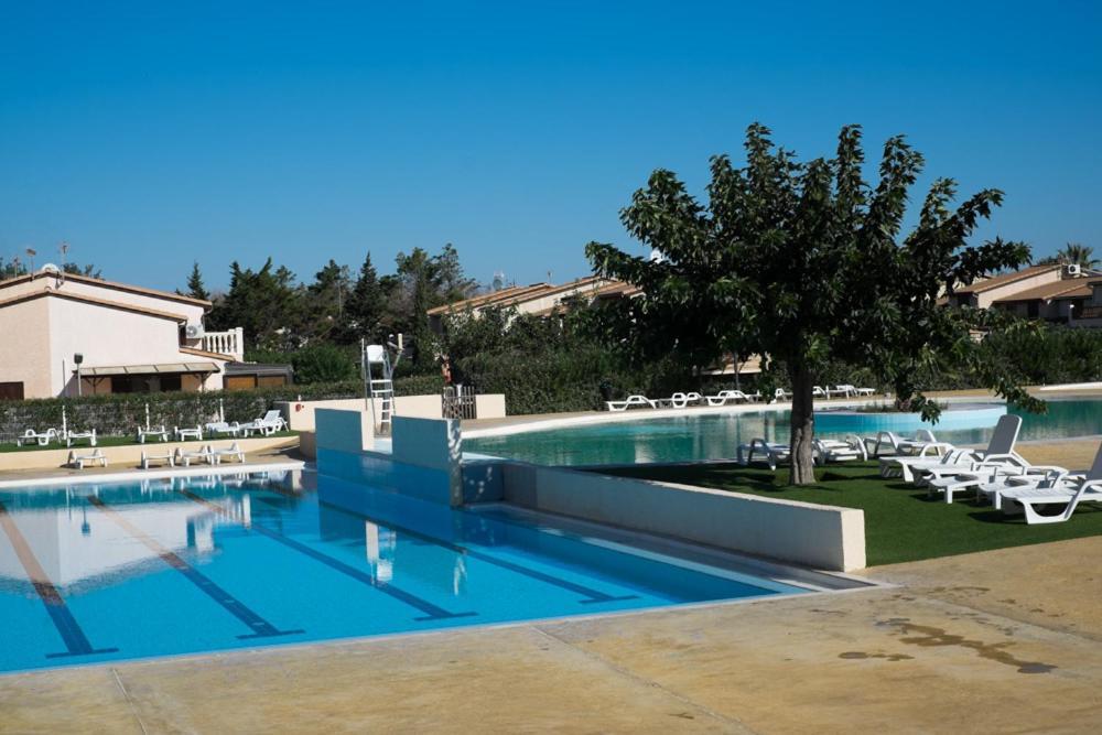 Maison Confort 4 Ch 8p Domaine Prive Avec Piscines, Et A 10 Min A Pied