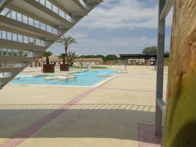 Maison Confort 4 Ch 8p Domaine Prive Avec Piscines, Et A 10 Min A Pied Holiday home