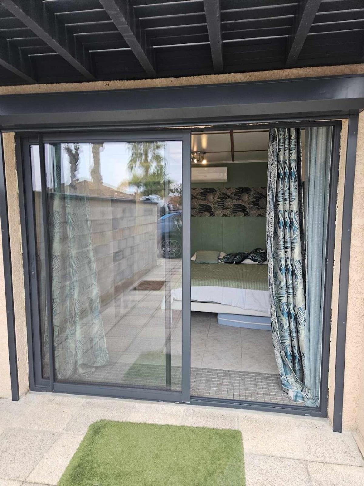 Maison Confort 4 Ch 8p Domaine Prive Avec Piscines, Et A 10 Min A Pied * Portiragnes