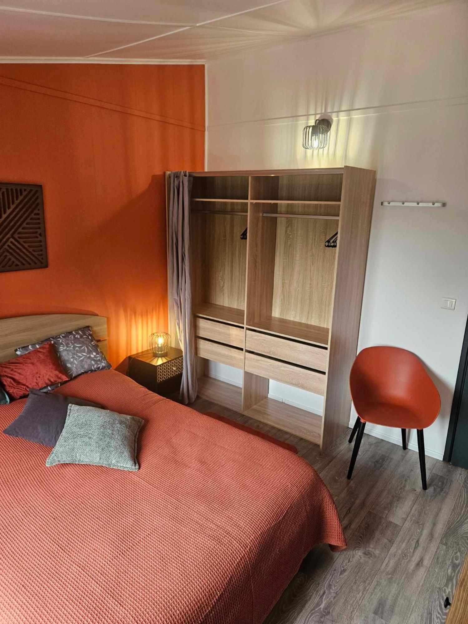 Maison Confort 4 Ch 8p Domaine Prive Avec Piscines, Et A 10 Min A Pied *