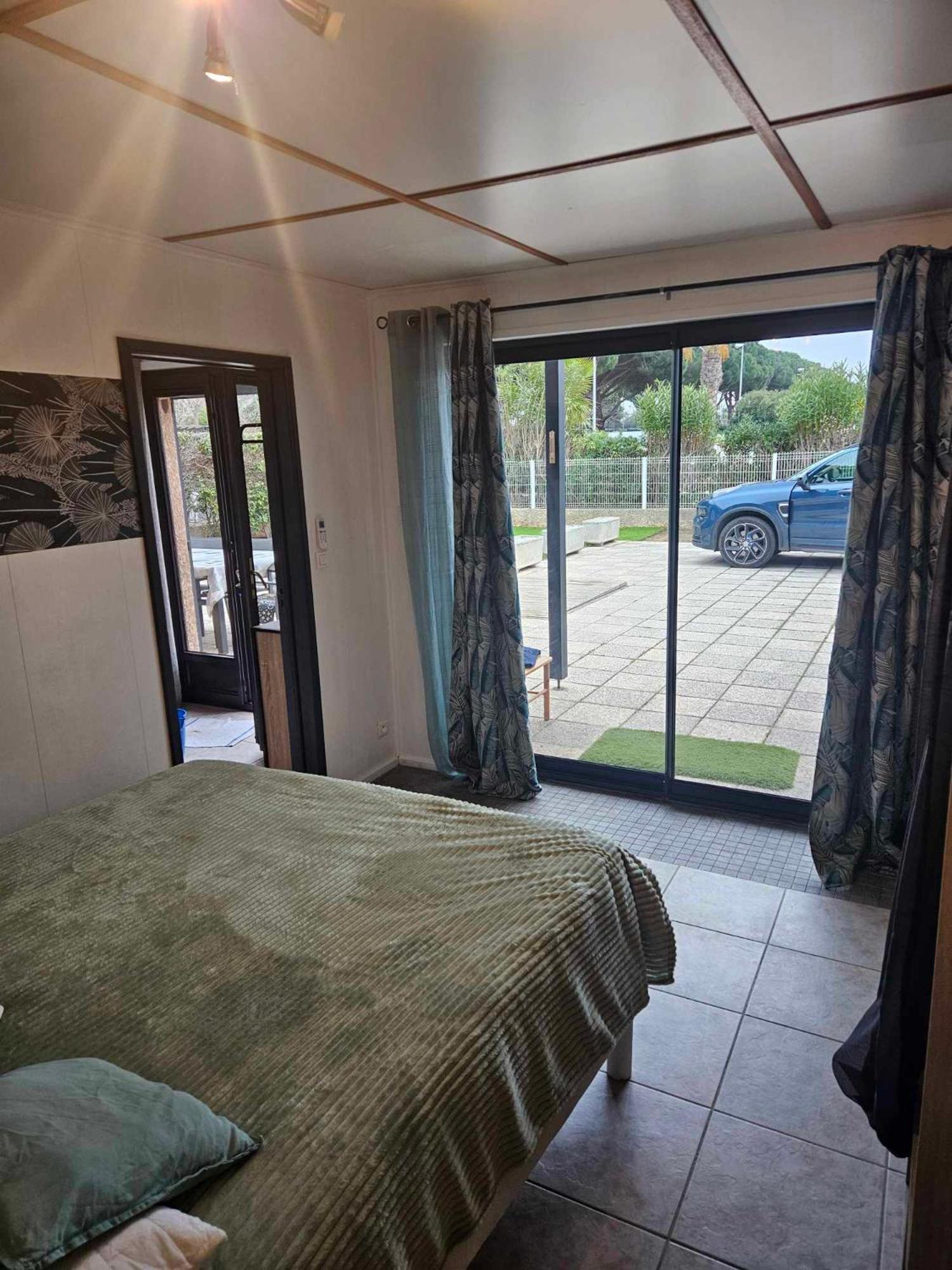 Maison Confort 4 Ch 8p Domaine Prive Avec Piscines, Et A 10 Min A Pied Holiday home *